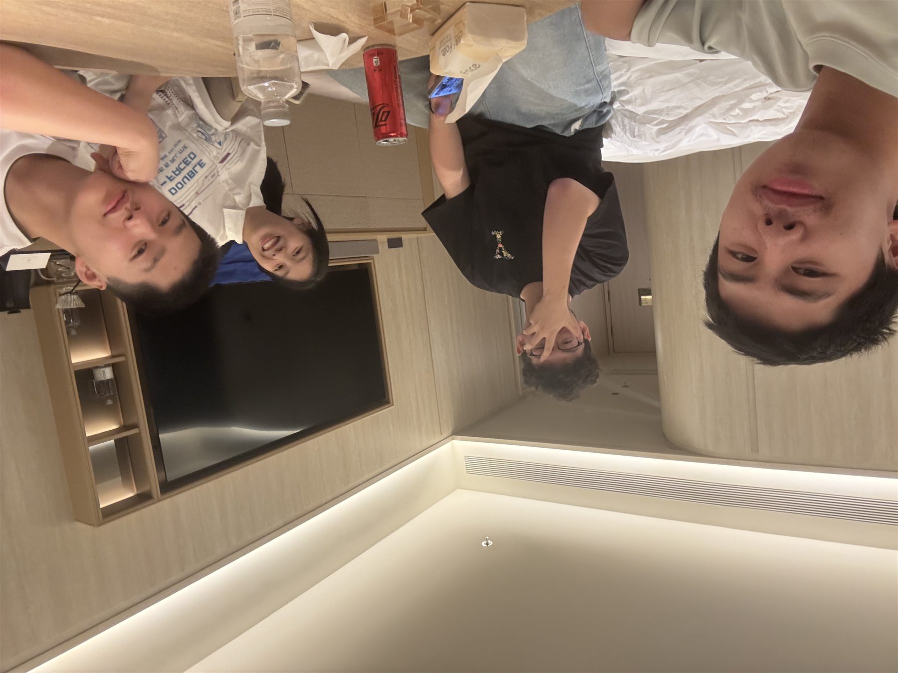 第二组人像图二